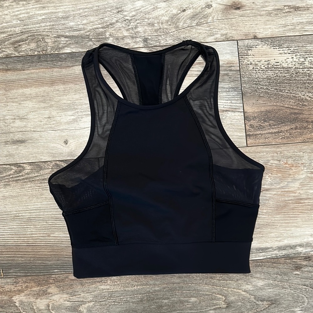 Lululemon black mesh detail crop top size 4